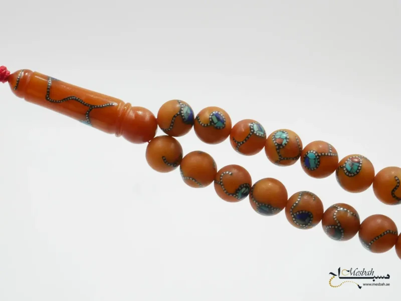 مسباح كهرمان مأنتك مع فضة